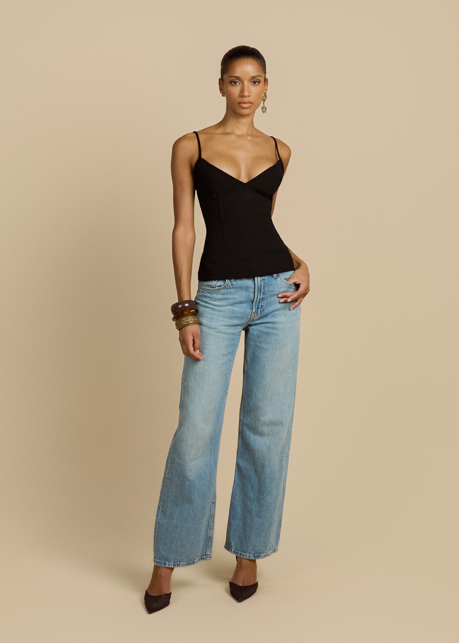 IRIS TOP BLACK – ARCINA ORI